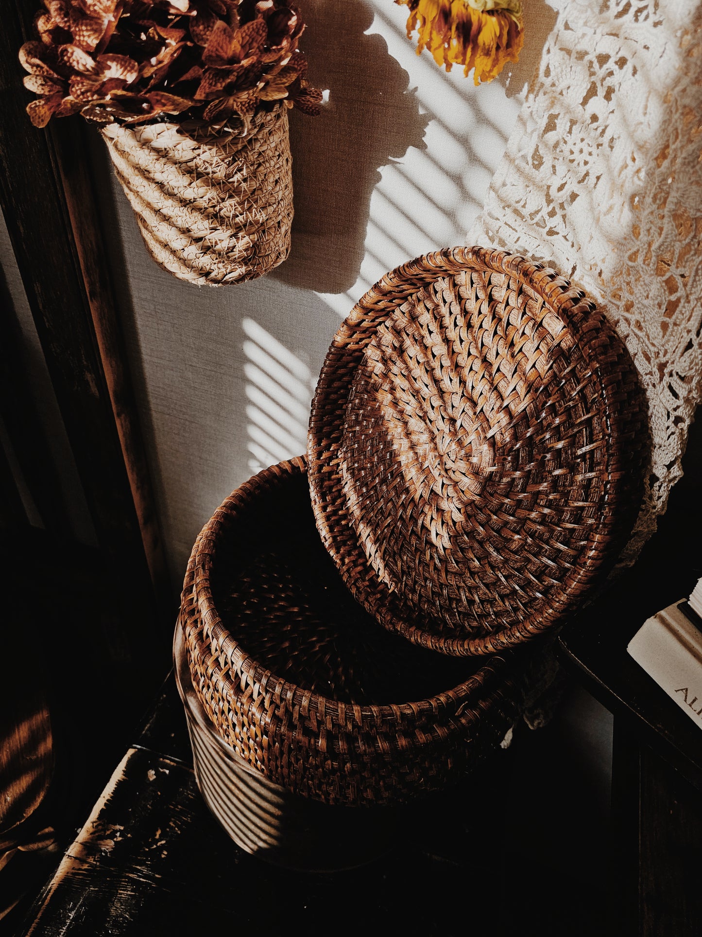 Rattan Woven Storage Basket with Lid