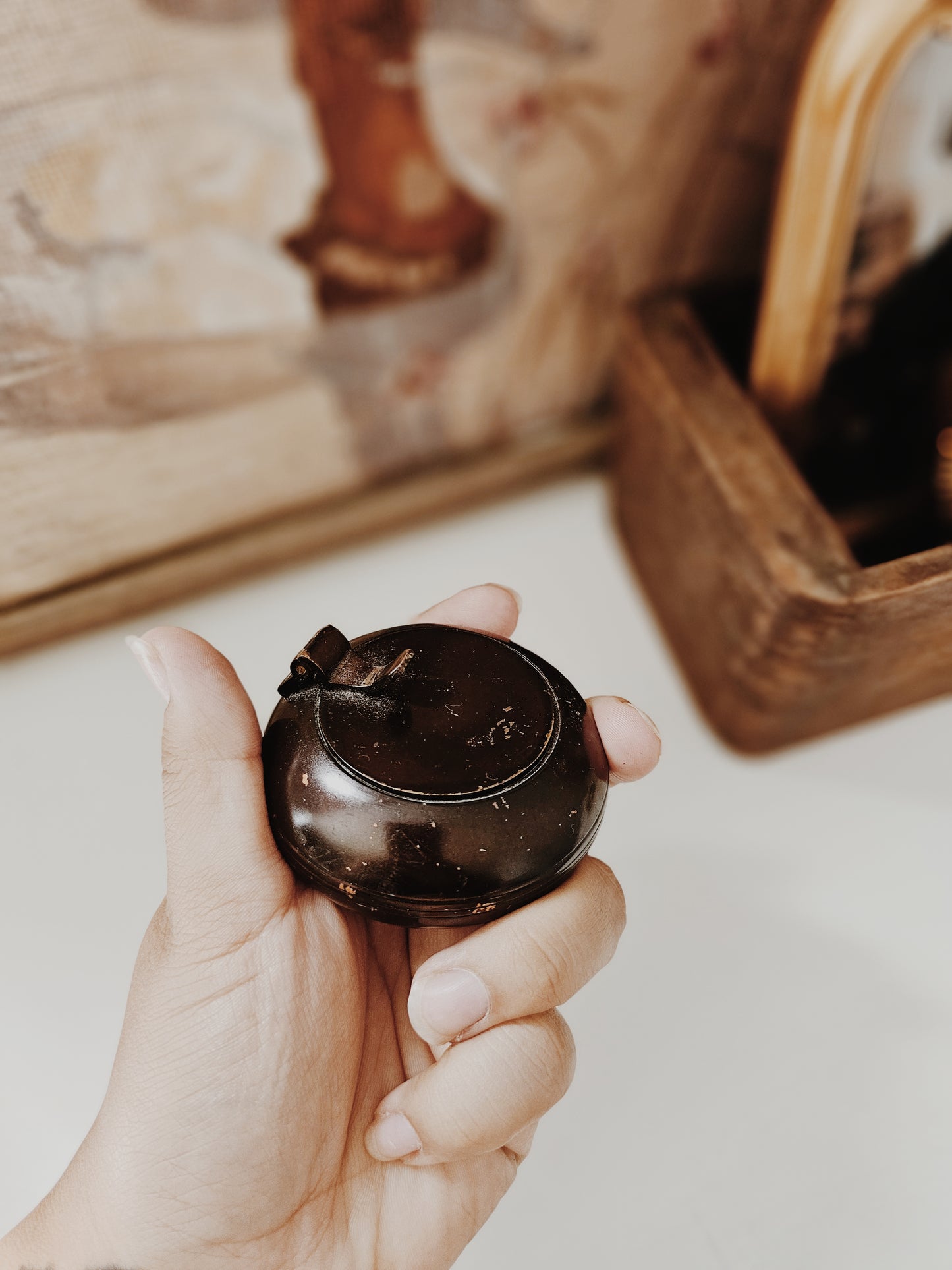Vintage Dark Brown Hinged Candle Holder