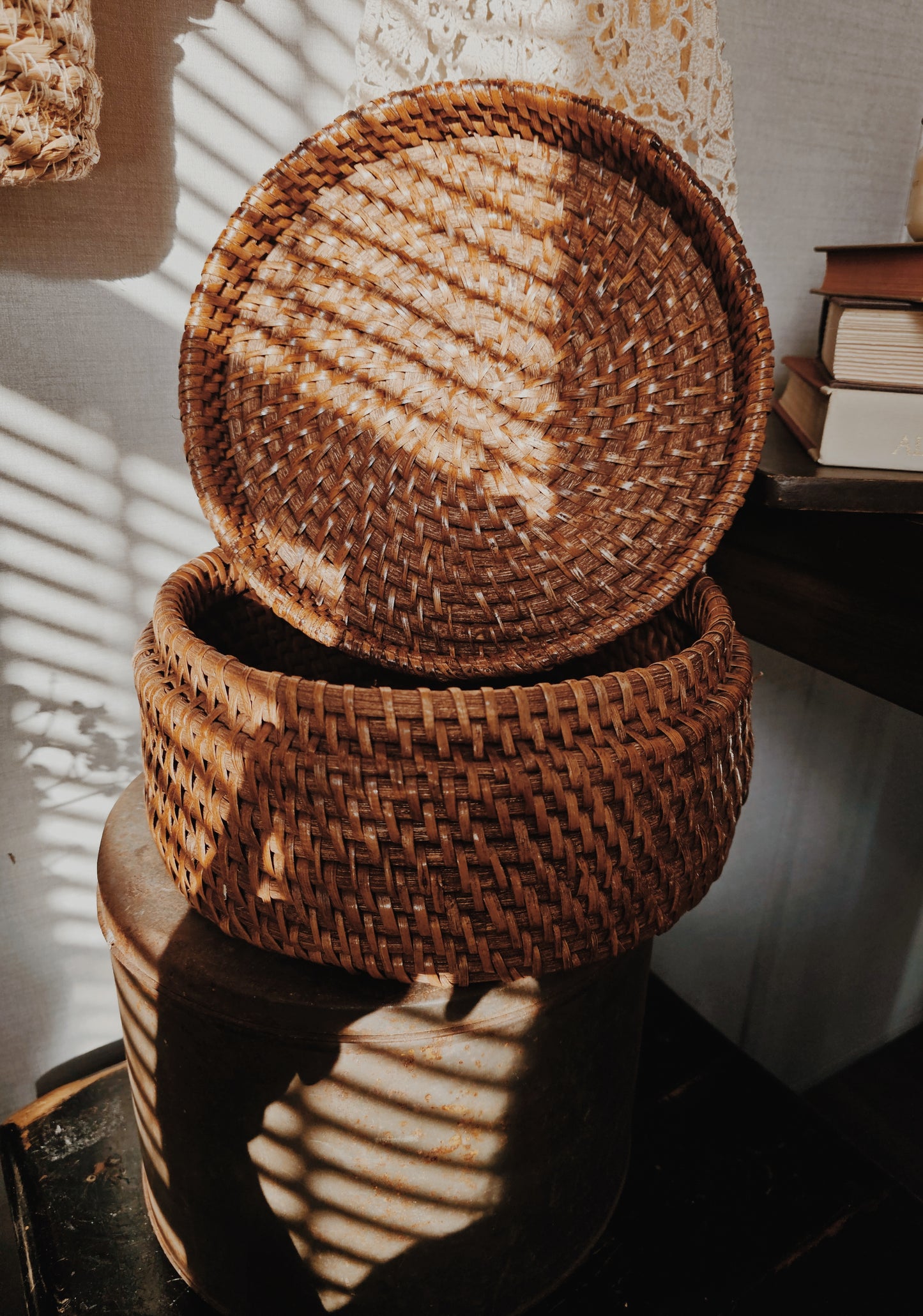 Rattan Woven Storage Basket with Lid